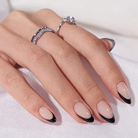 French Tip Nail idea. Black Tip